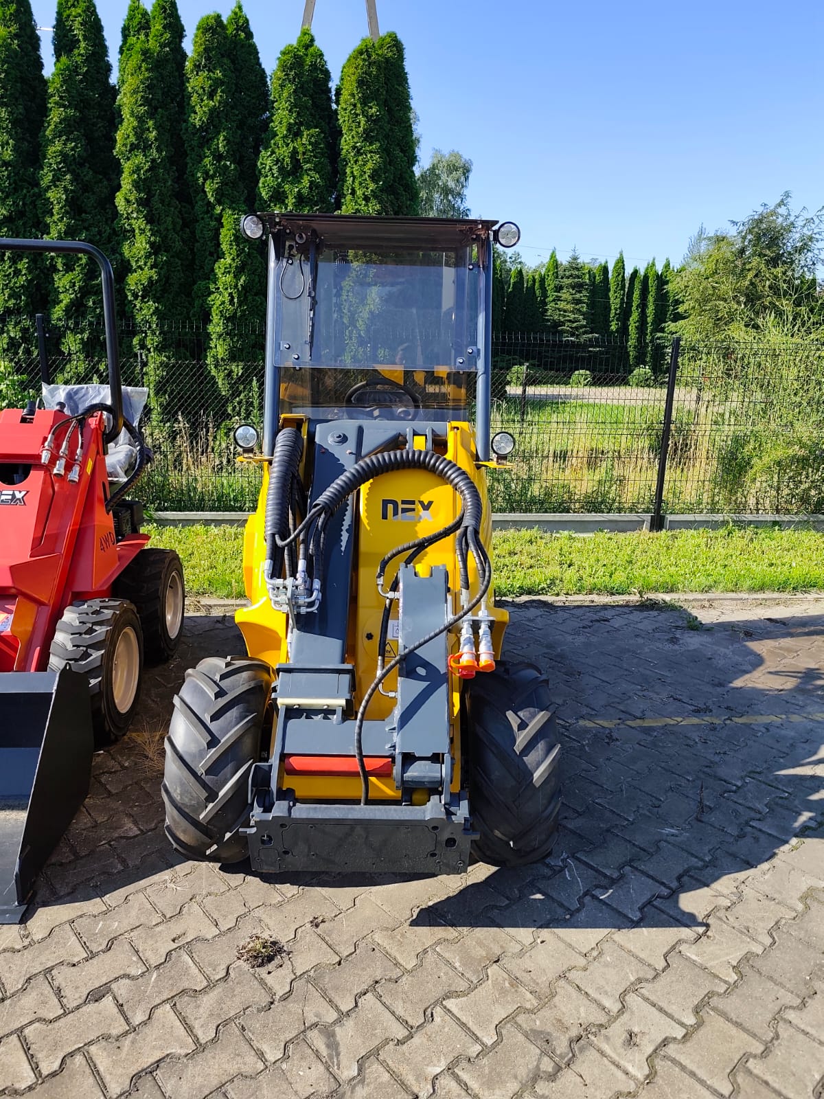 Ładowarka NEX N100 z kabiną - obrazek 7